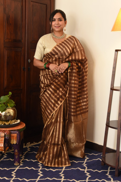 BROWN CHANDERI SILK SAREE WTIH GOLDEN ZARI