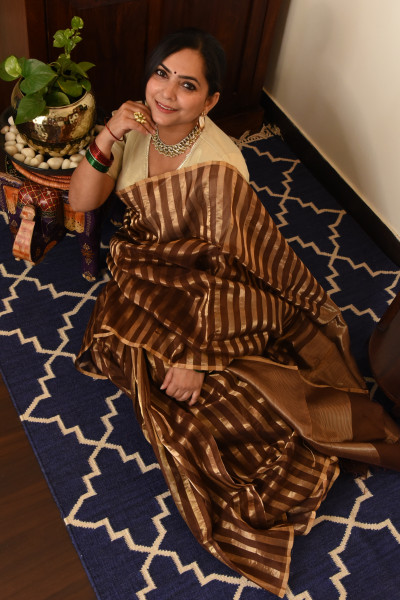 BROWN CHANDERI SILK SAREE WTIH GOLDEN ZARI