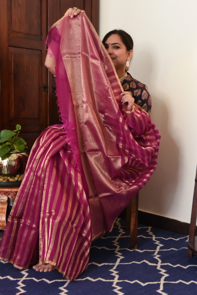 MAGENTA CHANDERI SILK SAREE WTIH GOLDEN ZARI