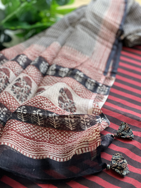 2 PIECE STRIPED RED  - SMALL CHECK DUPATTA SET