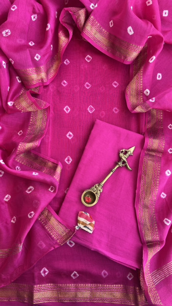PINK BANDHEJ MAHESHWARI