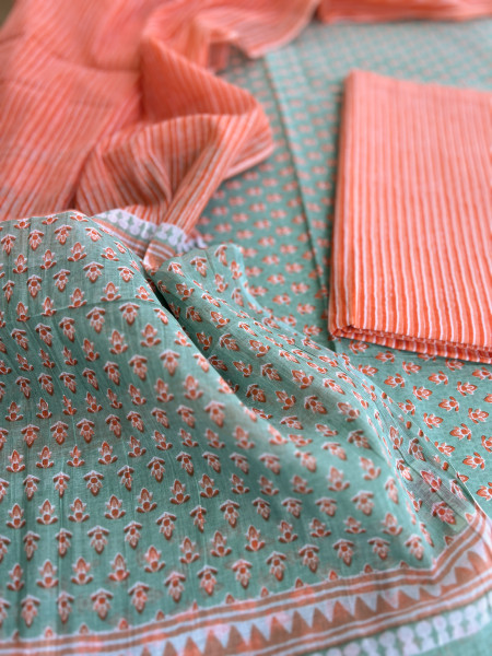 SEAFOAM GREEN SUIT