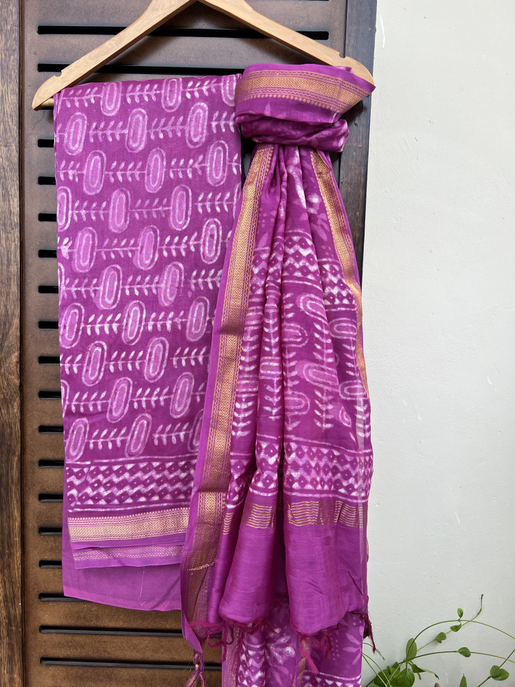 Image of HANDBLOCK PURPLE COTTON SILK SUIT SET