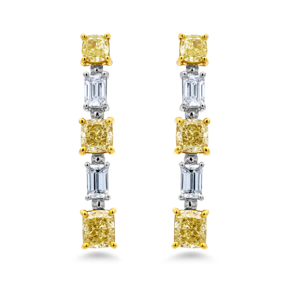 Image of 18K Diamond Earrings