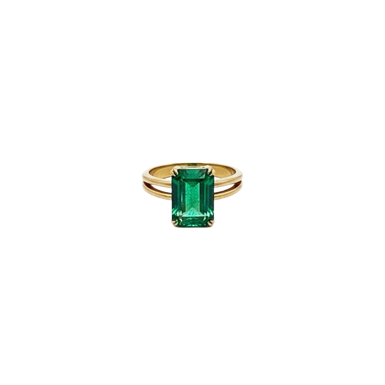 Emerald-Cut Green Solitaire Gold Rings