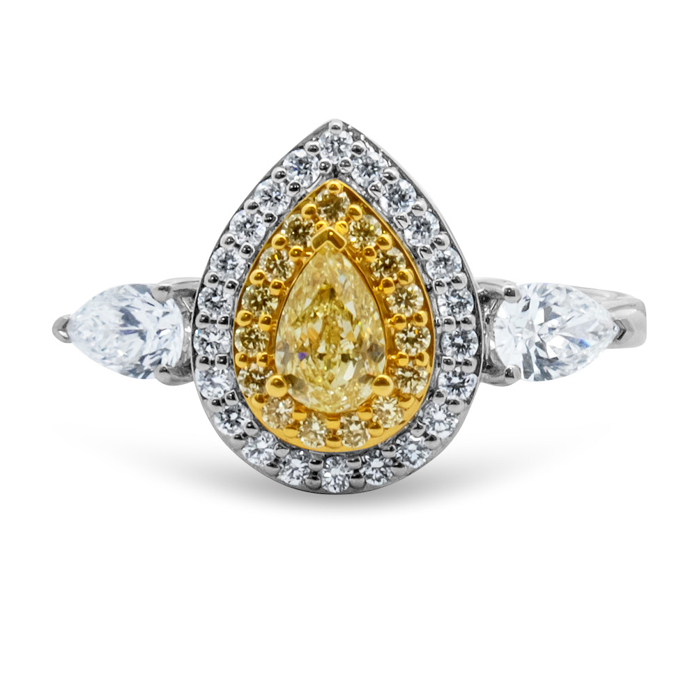 Image of 18k Yellow Diamonds Ring