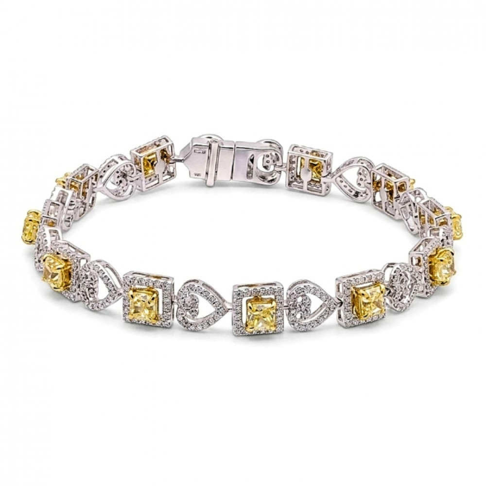 Image of 18k Yellow Natural Diamond Classic Bracelet