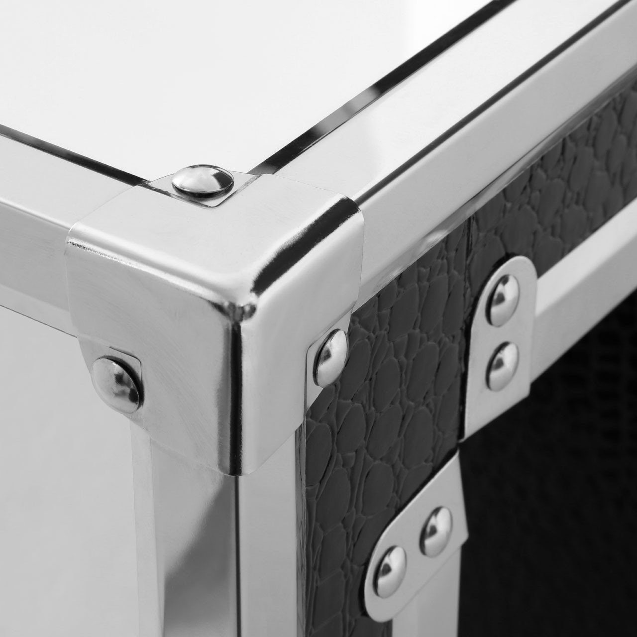 ACCENT TABLE - BBACNT78