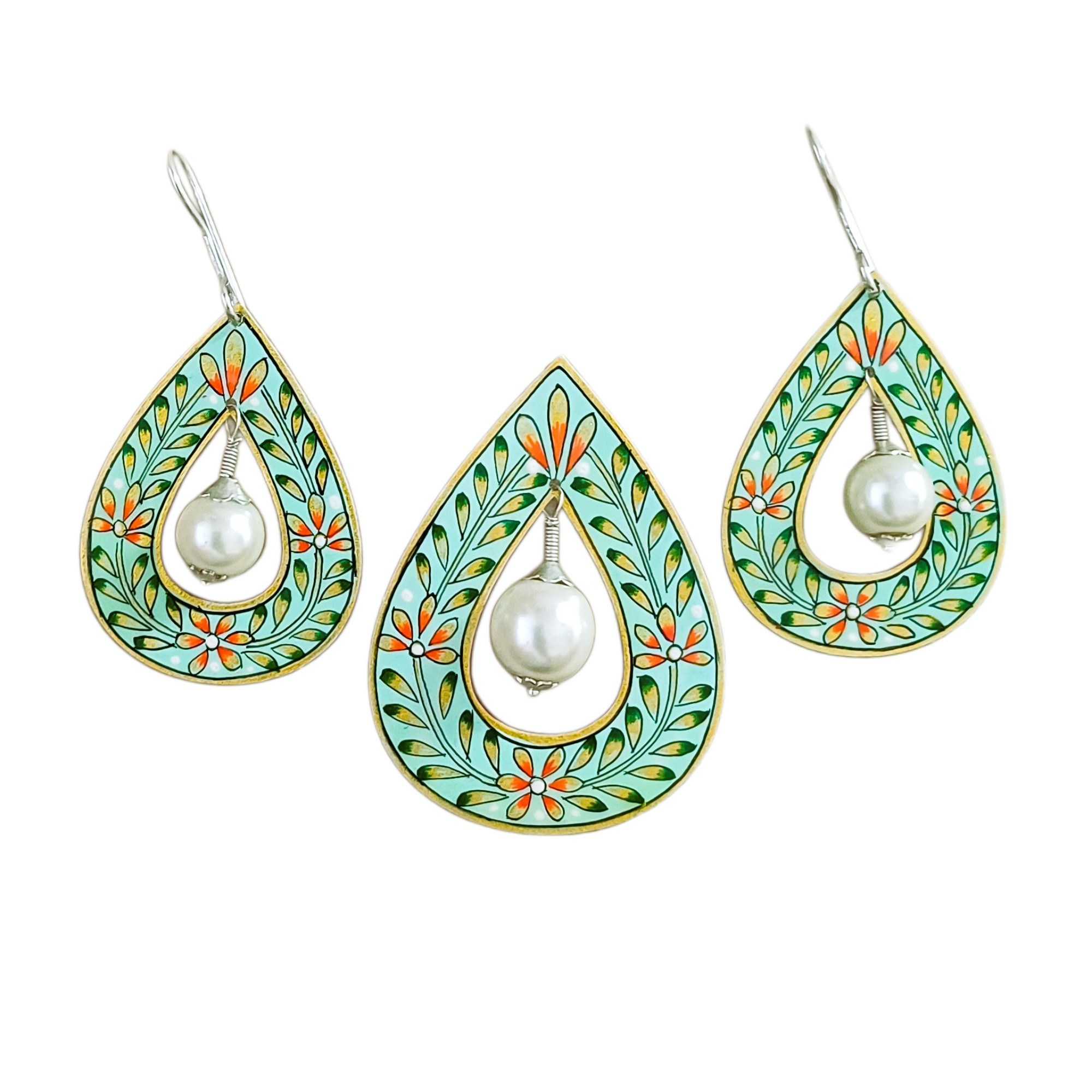 Handcrafted Pendant  Earring Jewelry by AVIVANA