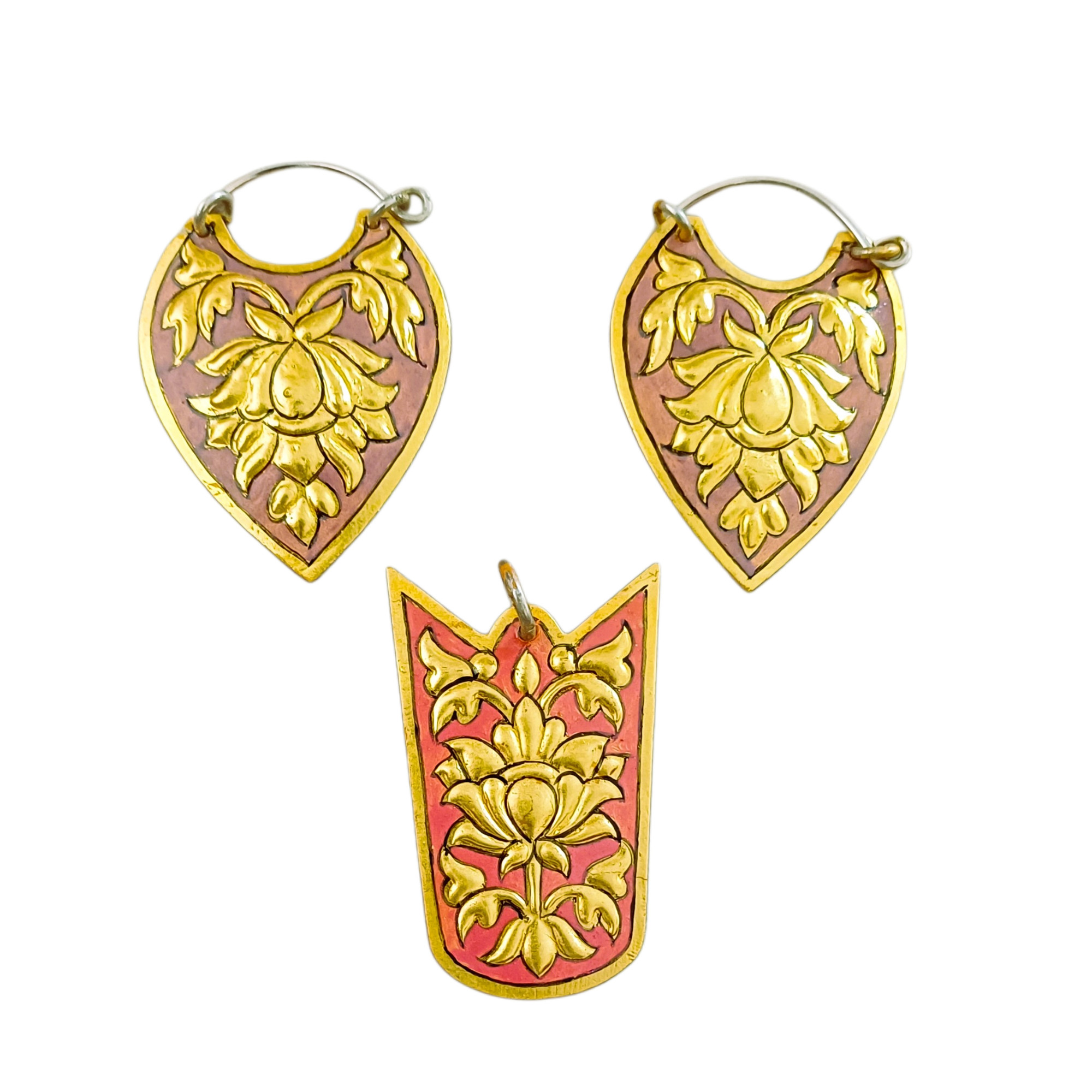 Handcrafted Pendant  Earring Jewelry by AVIVANA