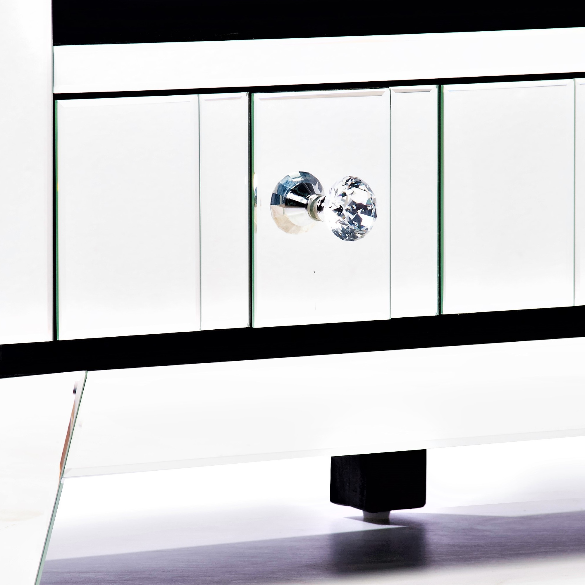 DEVINA Mirrored TV-Media Unit