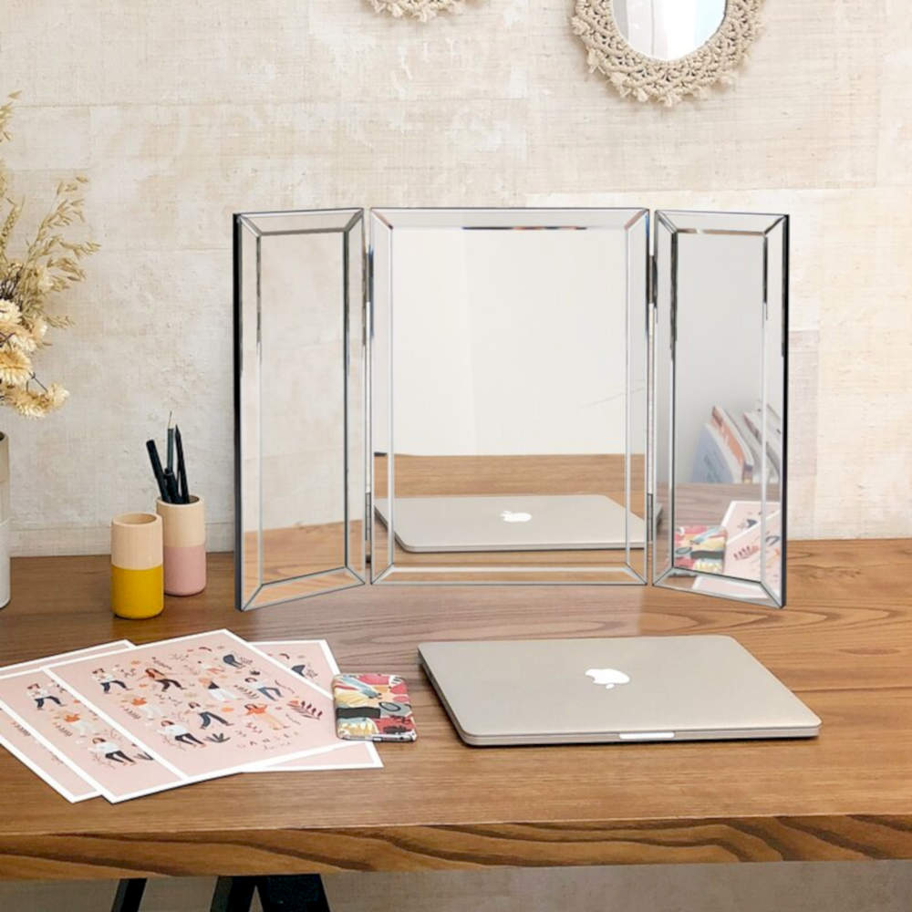 AYNA Vanity Mirror