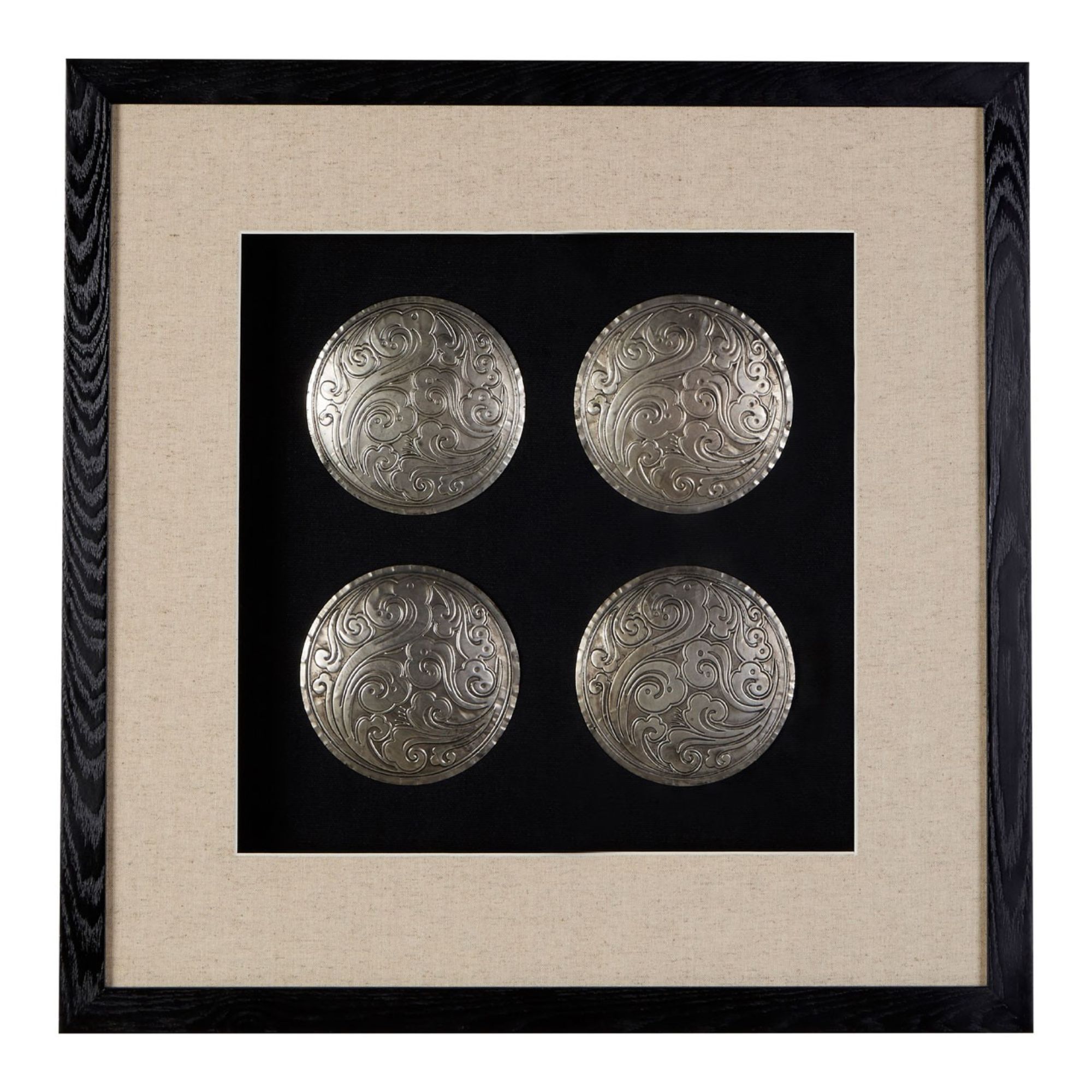 Silver Disc Set Wall Art - BBWLRT10