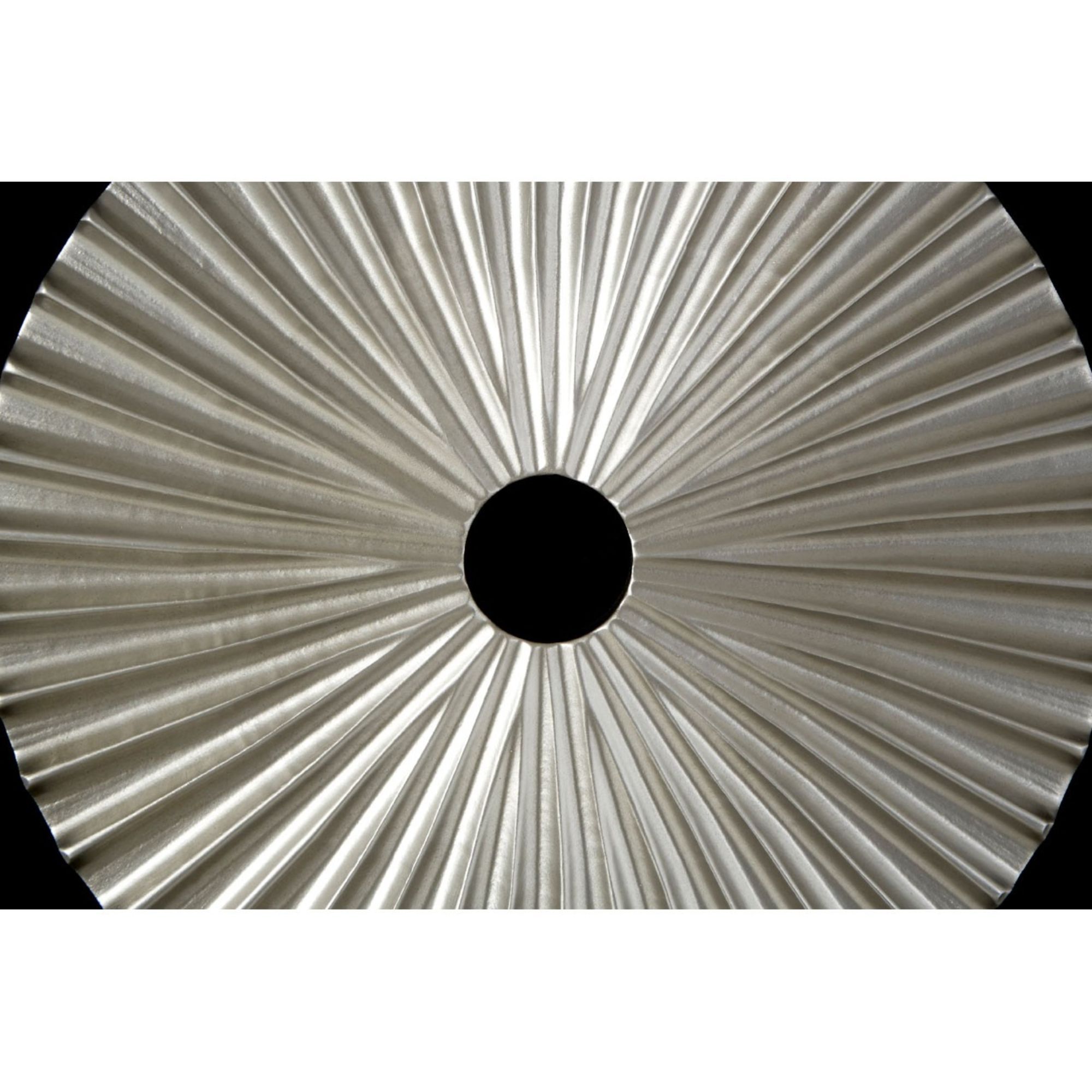 Silver Disc Wall Art - BBWLRT16