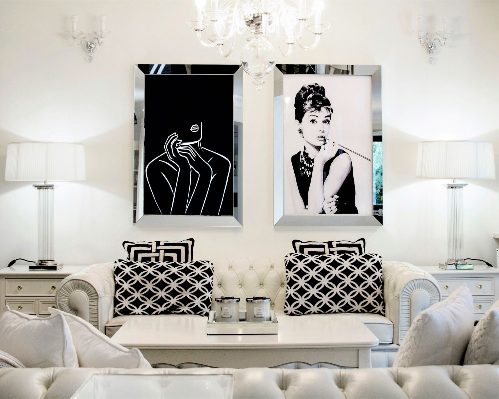 BELLA Handcrafted Velvet Wall Art