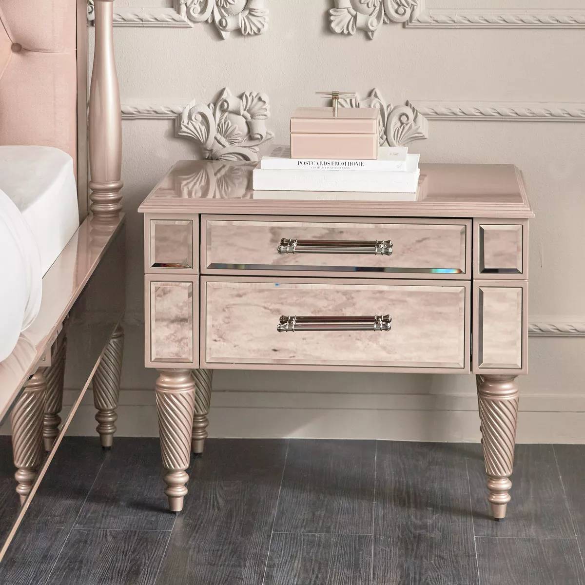 ENCINO Mirrored Bedroom Collection