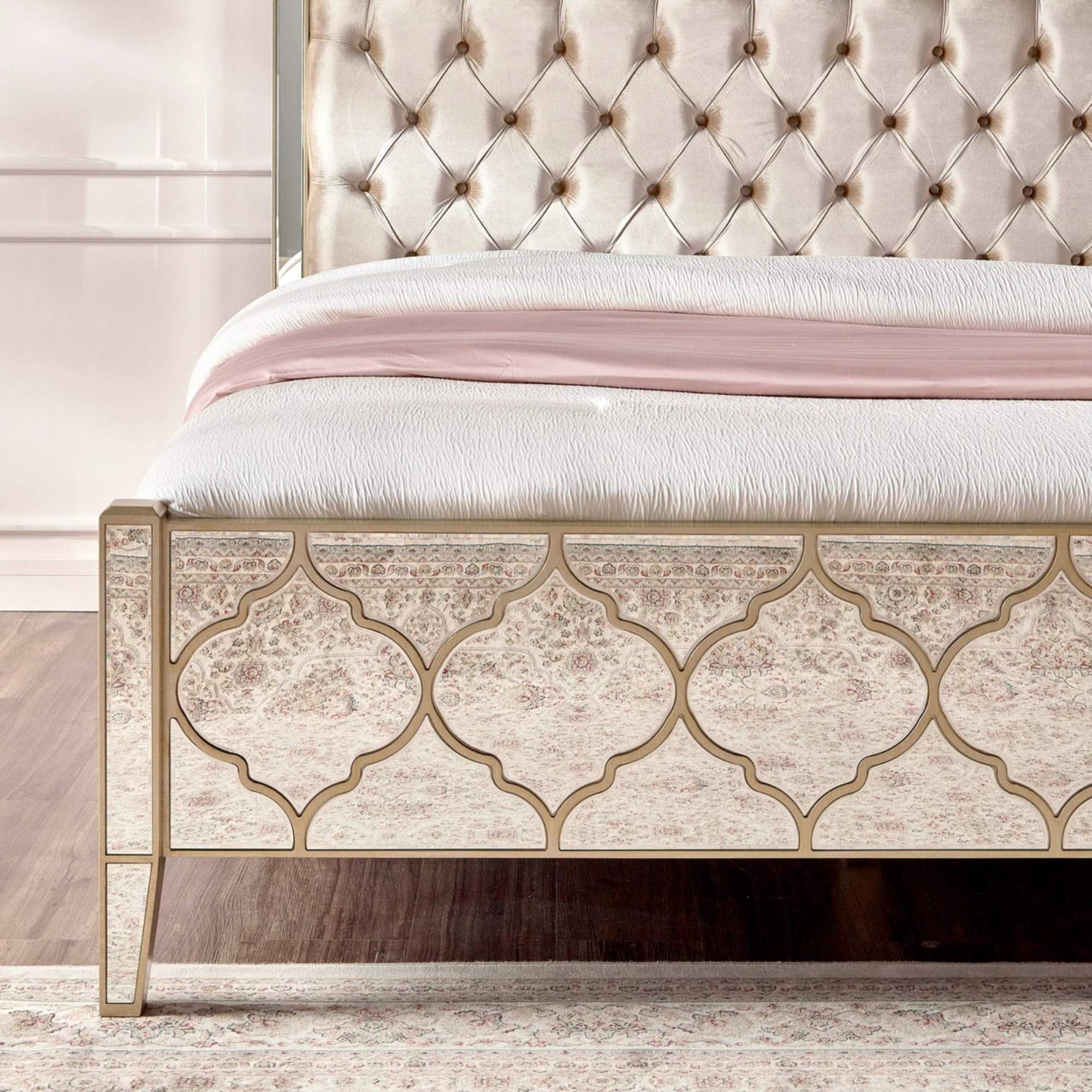 NIZAM Mirrored Moroccan Gold Collection - Bed