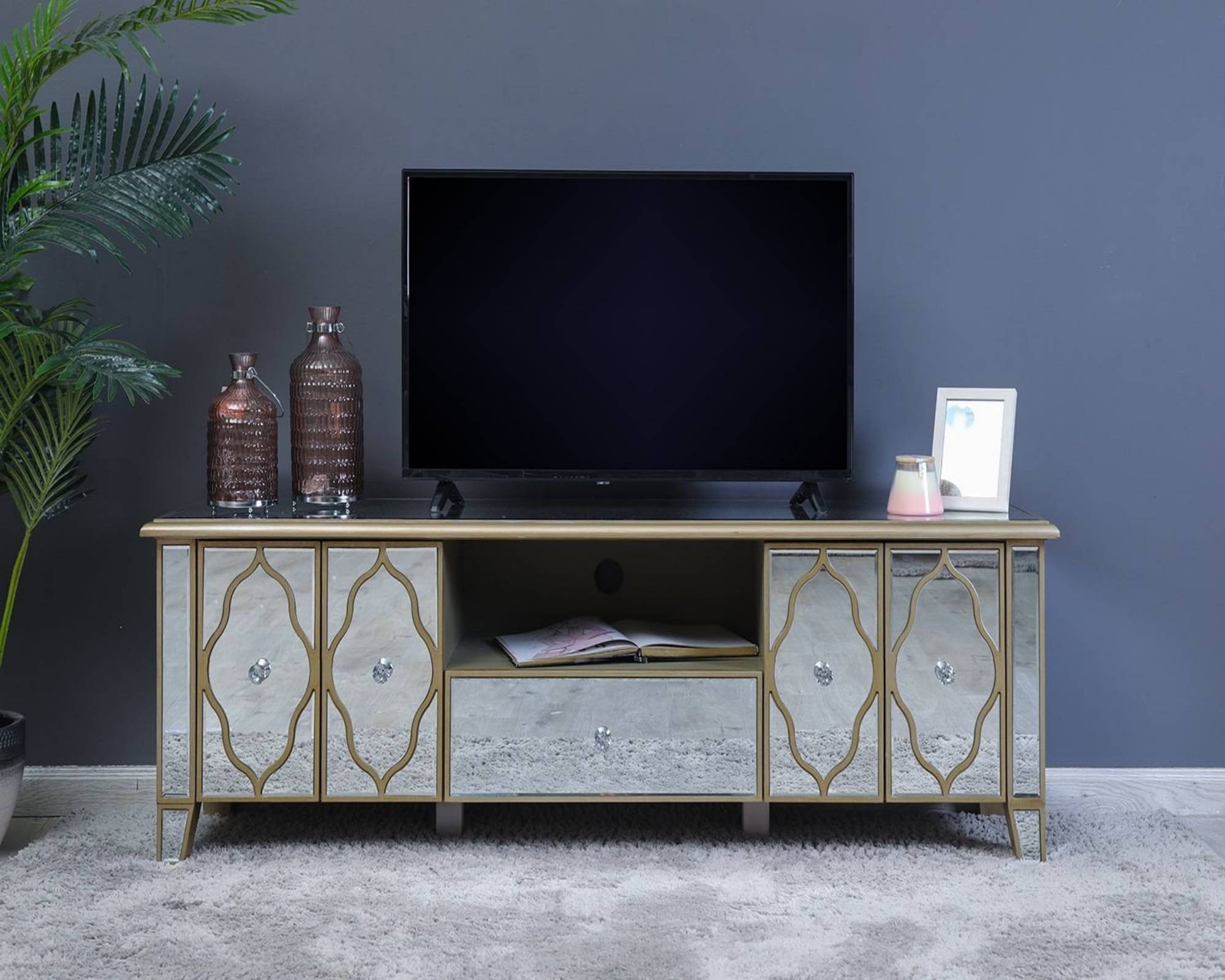 QUILLA Mirrored Moroccan Gold Collection - TV Unit