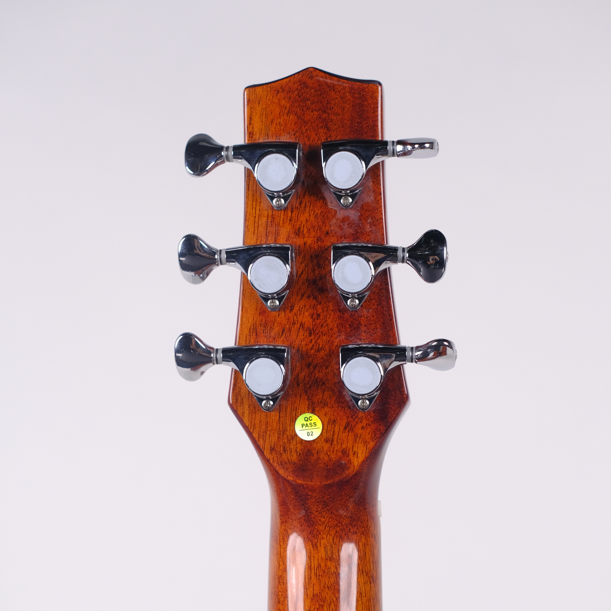 Strydom Stage S236CS NA - Solid top Travel guitar cutaway