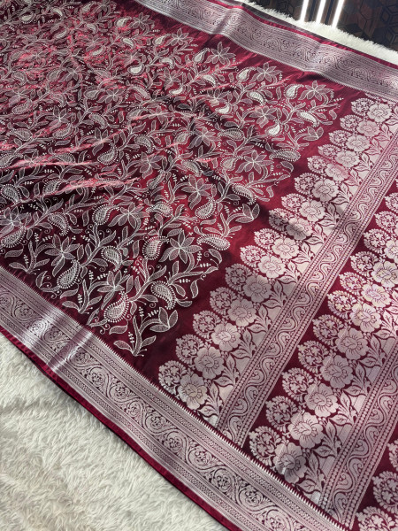 Premium saten silk chickenkari saree
