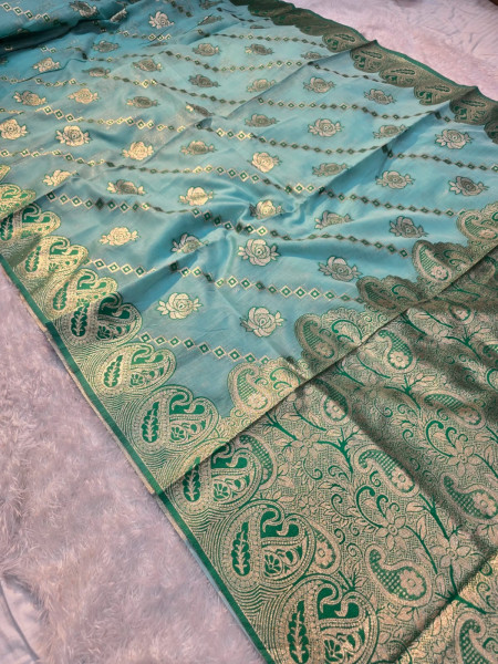 Image of Banarasi linen silk saree