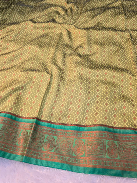 Premium Soft Tanchui Dual Tone Silk Saree
