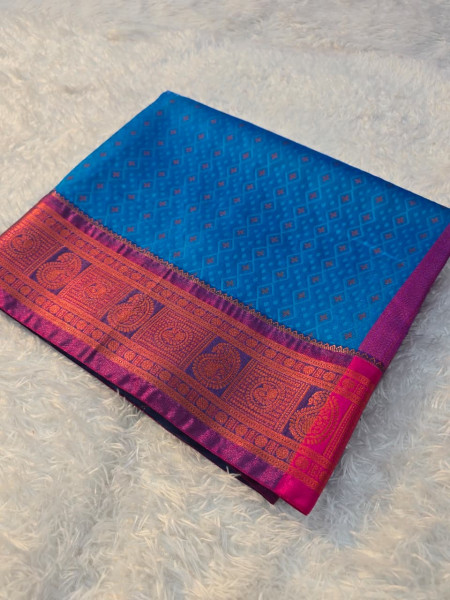 Premium Soft Tanchui Dual Tone Silk Saree