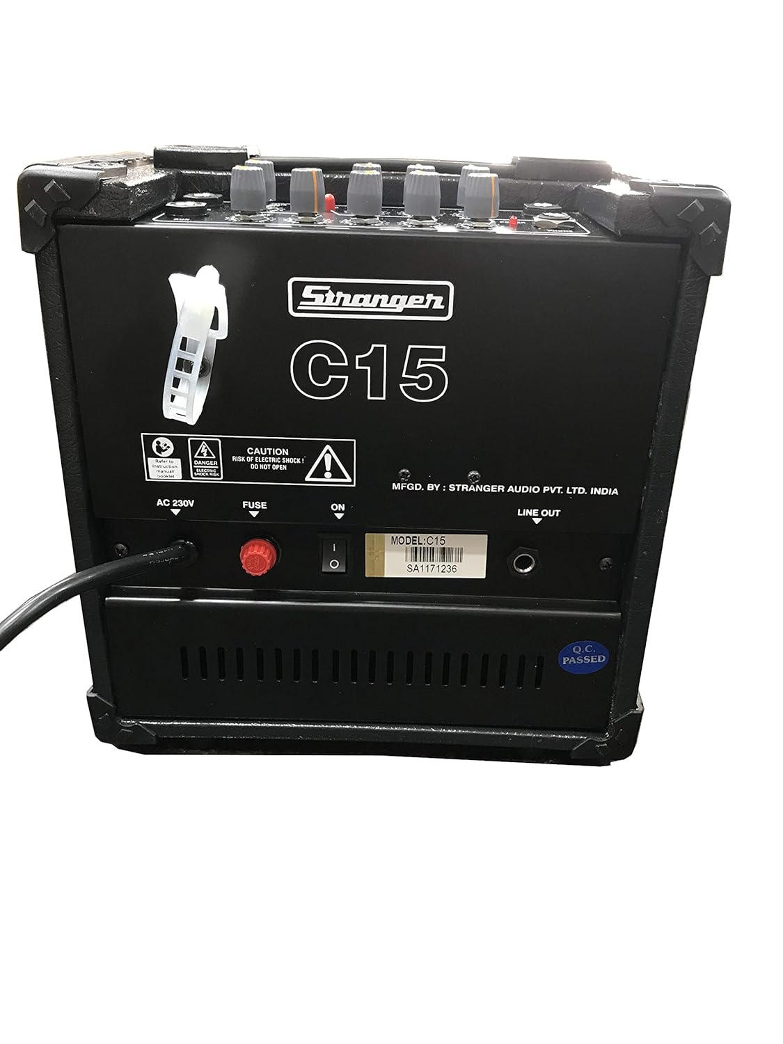 Cube C15 15 Watt Guitar  benjo  keyboard Amplifier