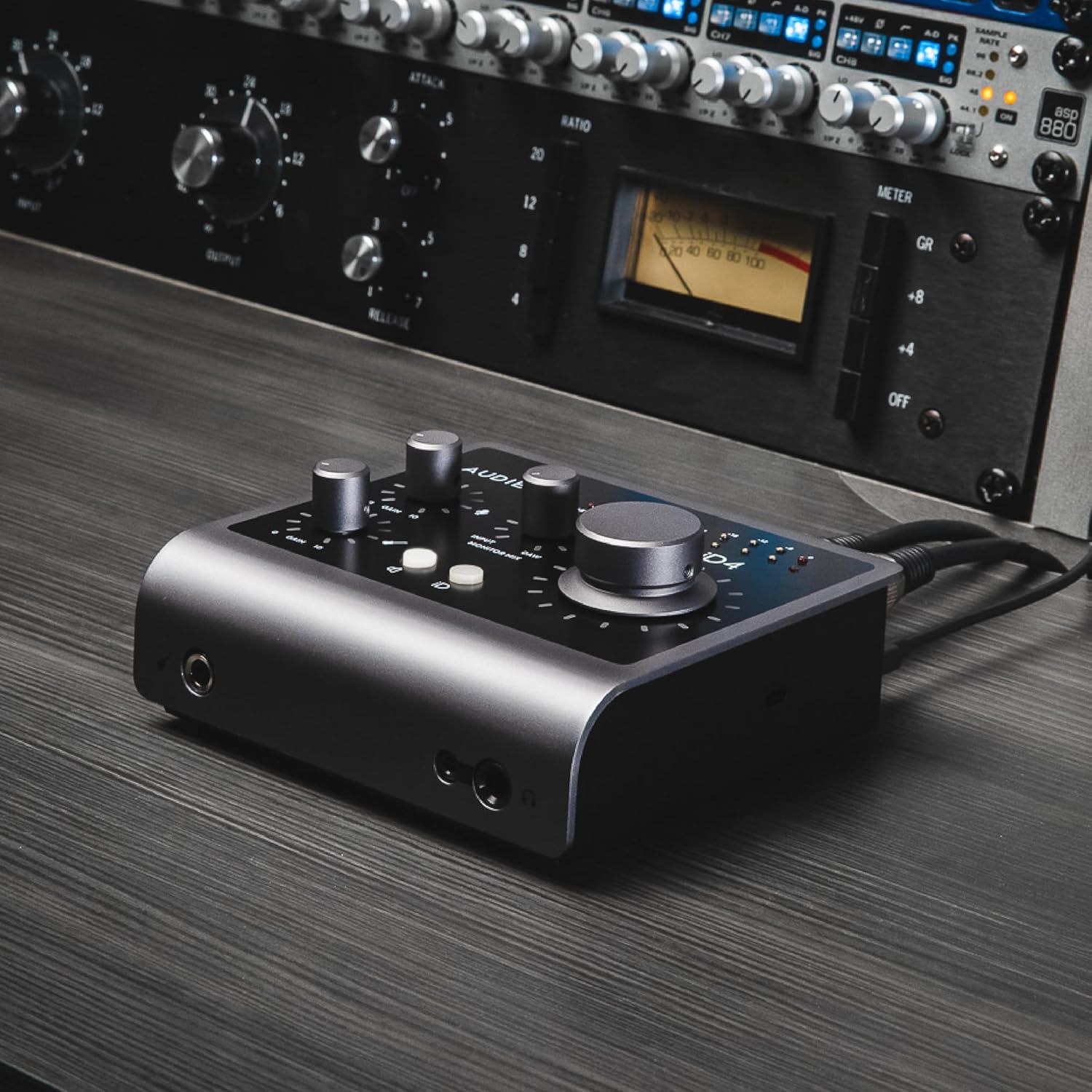 Audient iD4 (MKII) 2in/2out High-Performance USB 3.0 Audio Interface
