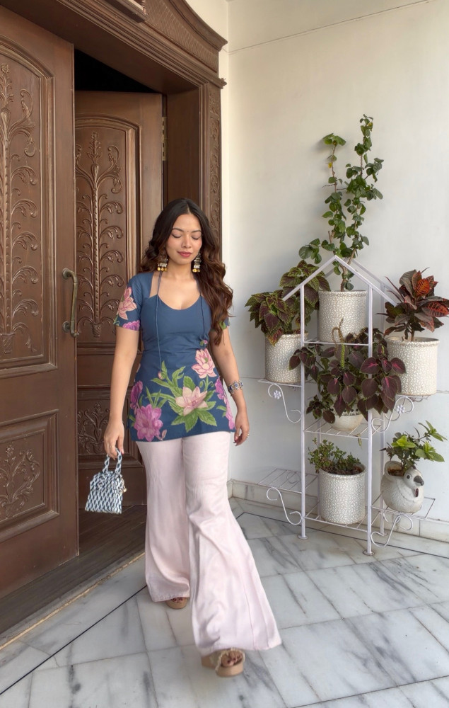 Image of Laila Blue Kurti