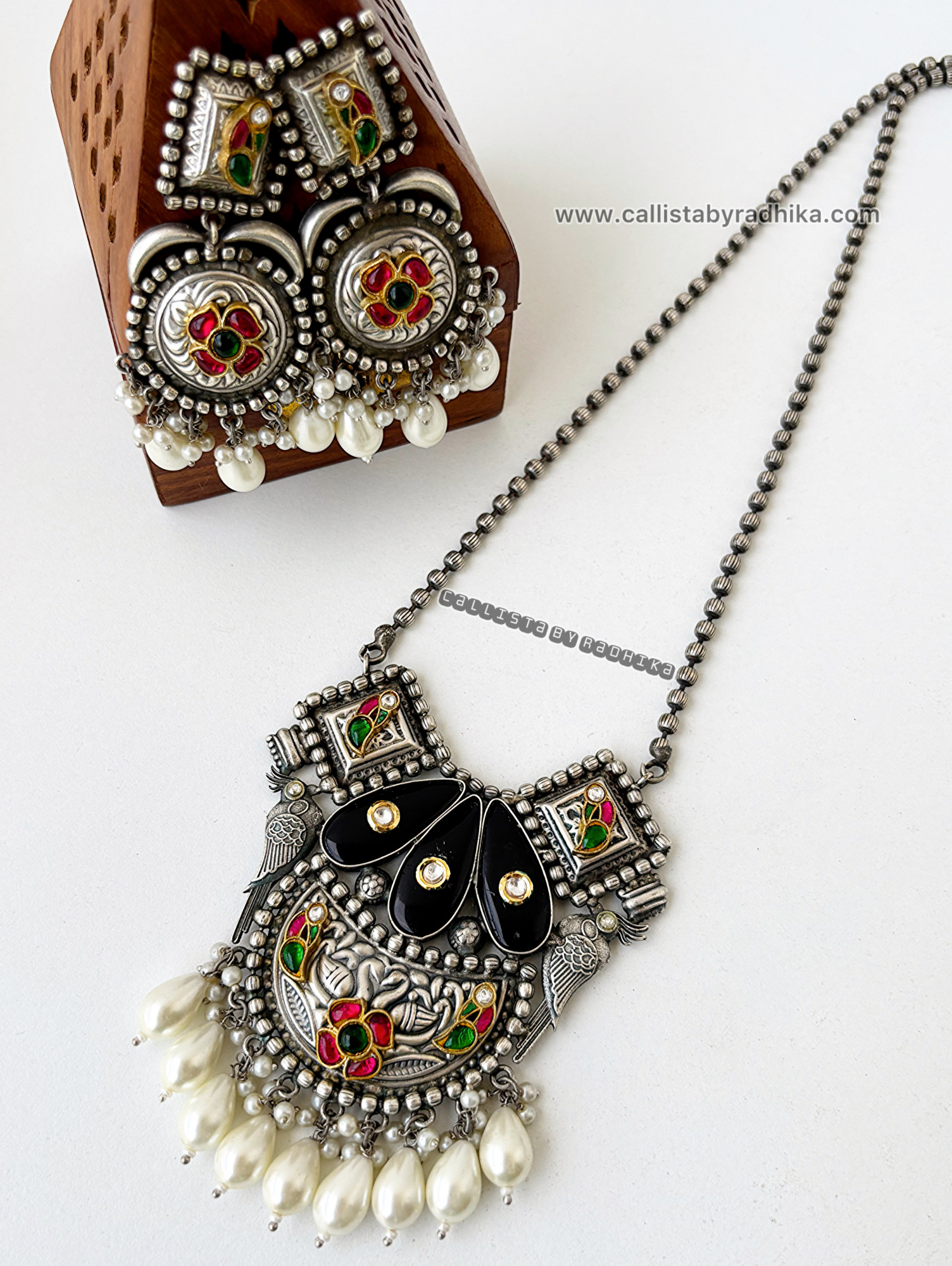 Solid Silver Neckpiece (SSN-042)