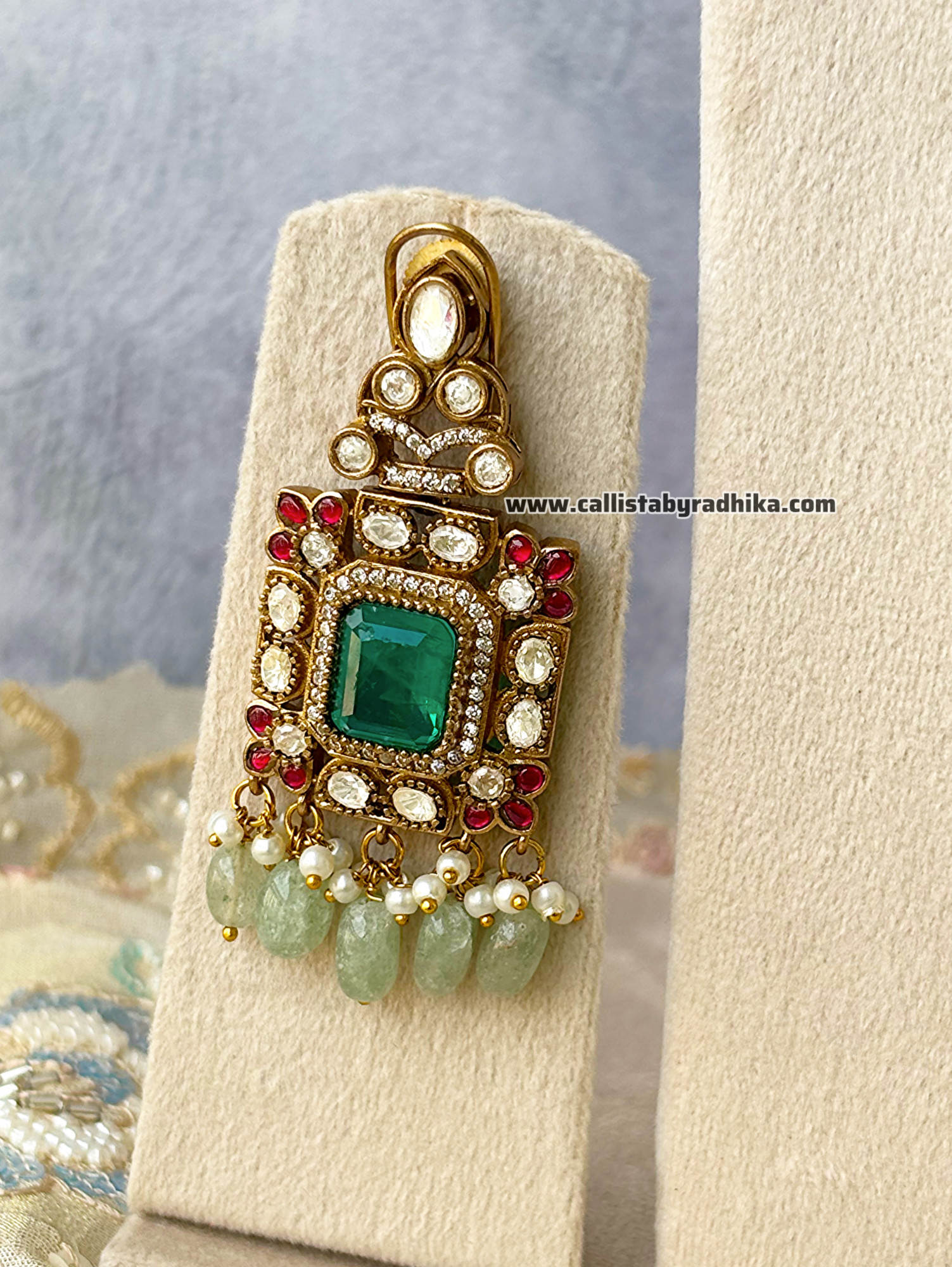 Jadau Doublet Stone Designer Choker