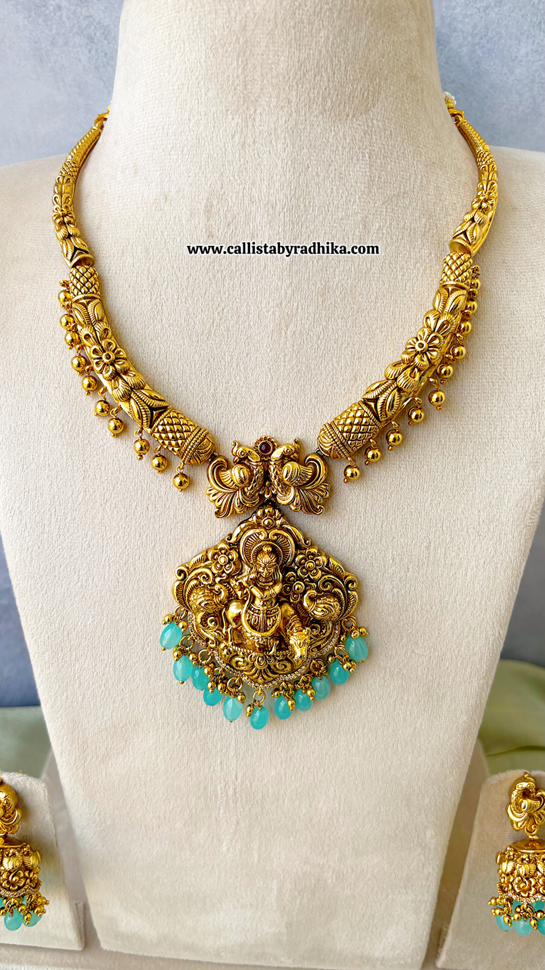 Krishna Nakshi Hasli with Blue beads