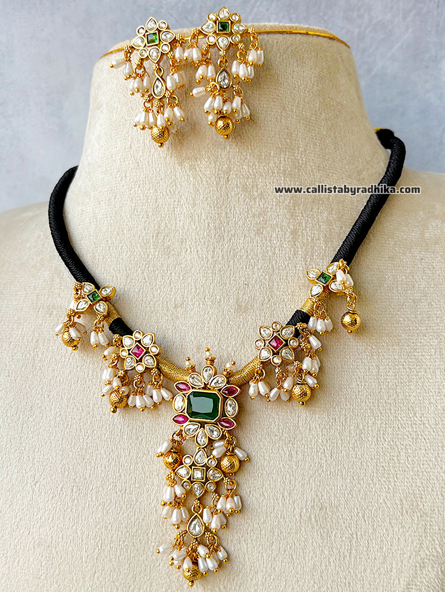 Black Thread Neckpiece