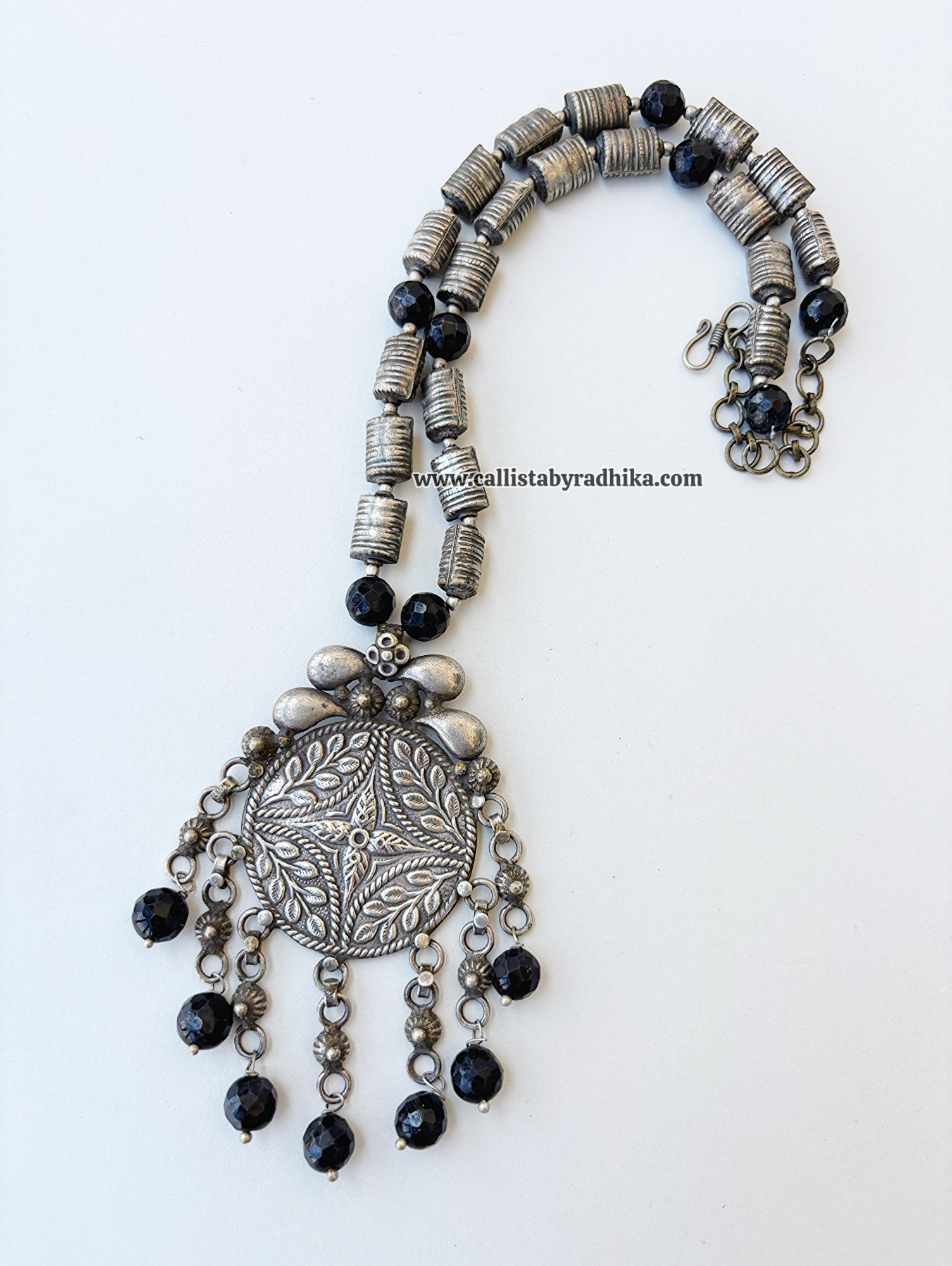 Solid Fusion Neckpiece