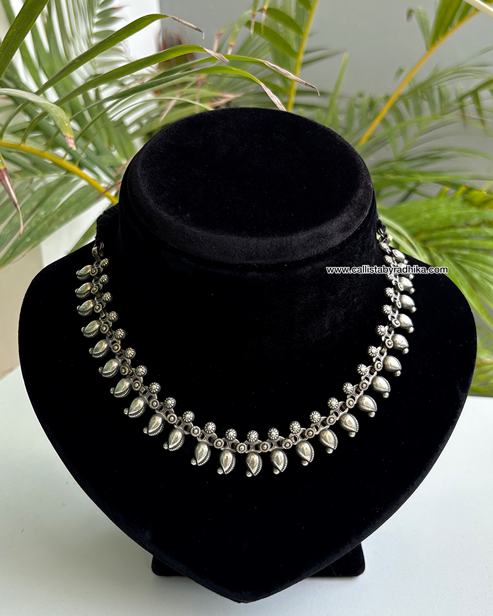 Solid Silver Neckpiece