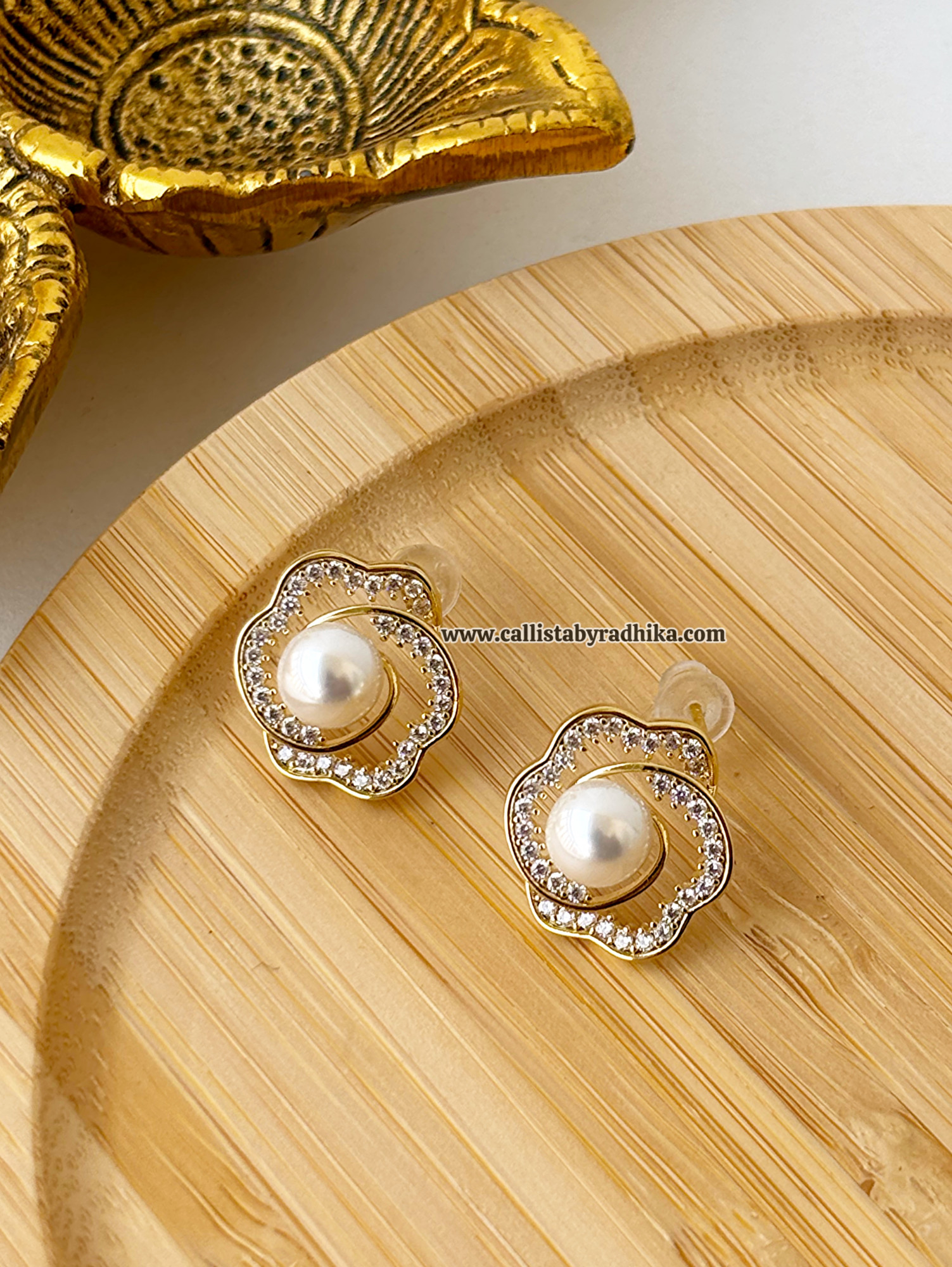 Pearl Studs