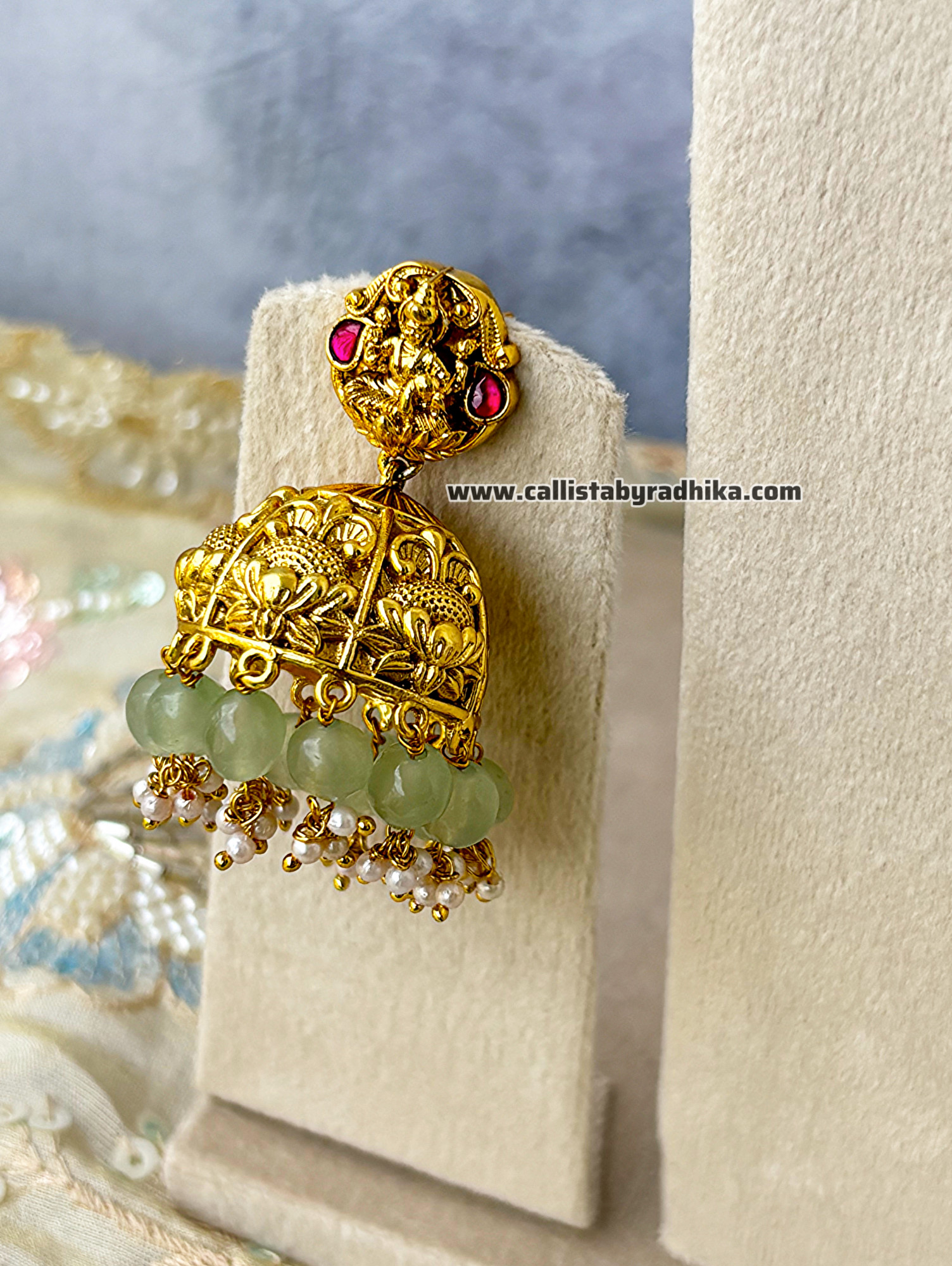 Jadau Kundan Nakshi Neckpiece