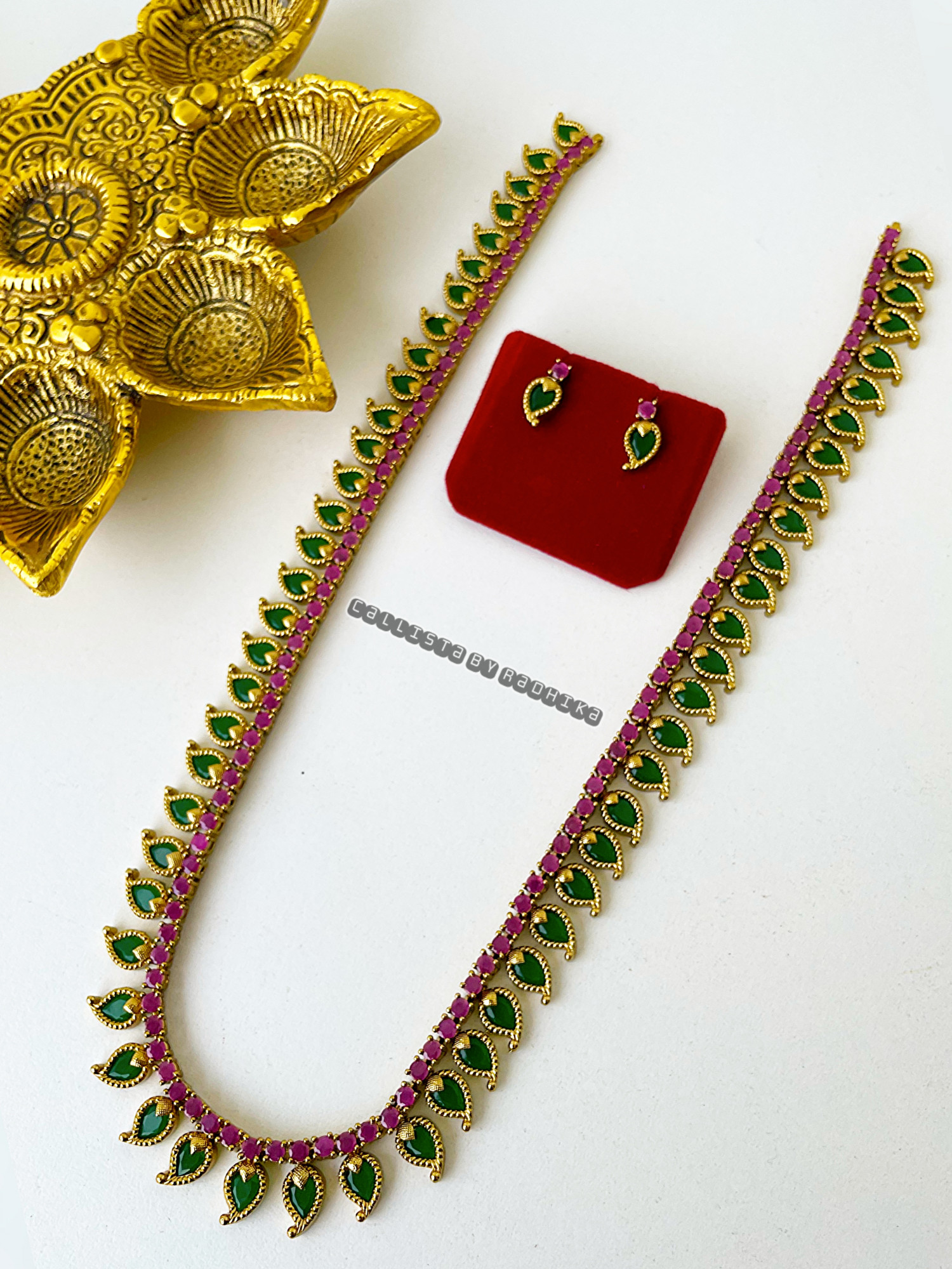 Kerala Palakka Stone Neckpiece (GPN-010)