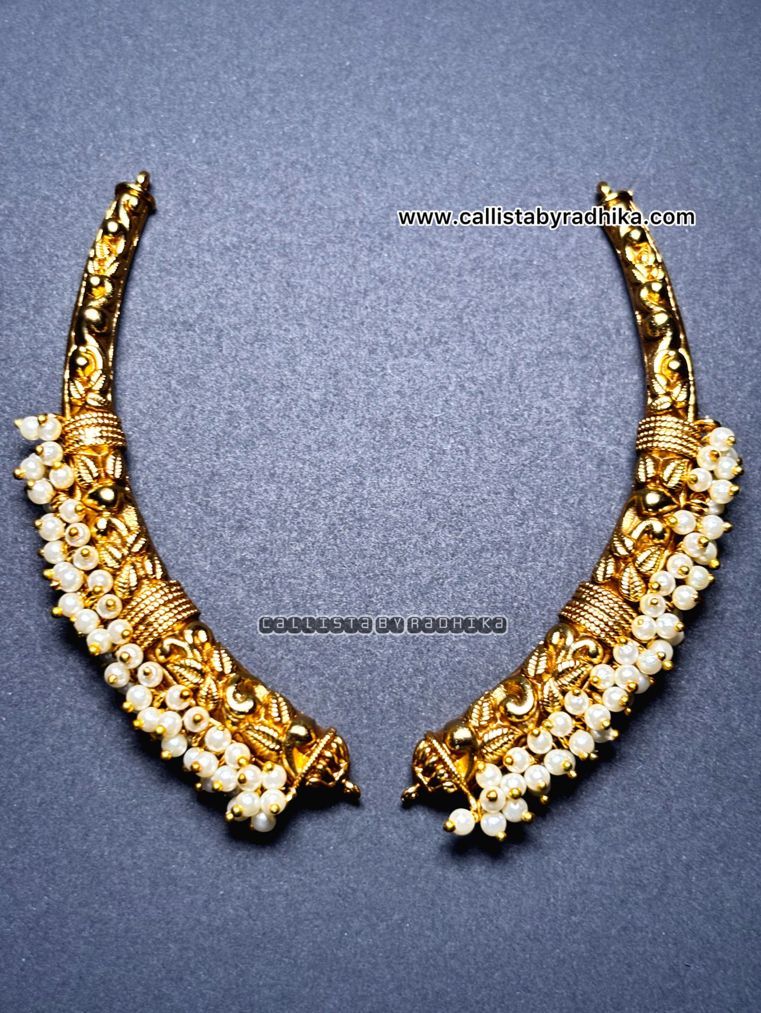 Meenakshi Amman Gold Polish Pendant (GPP-016)