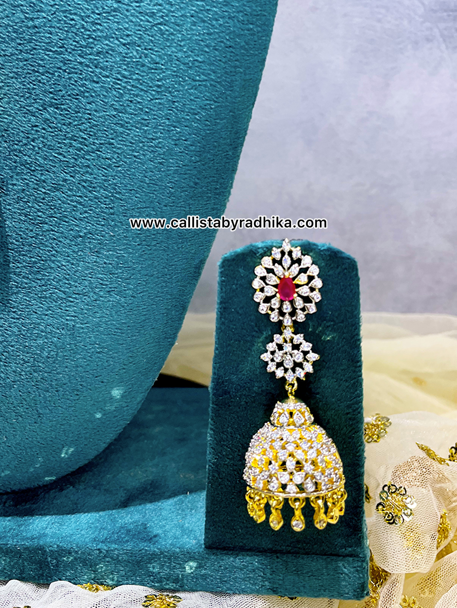 Diamond Look-alike Long Haaram set
