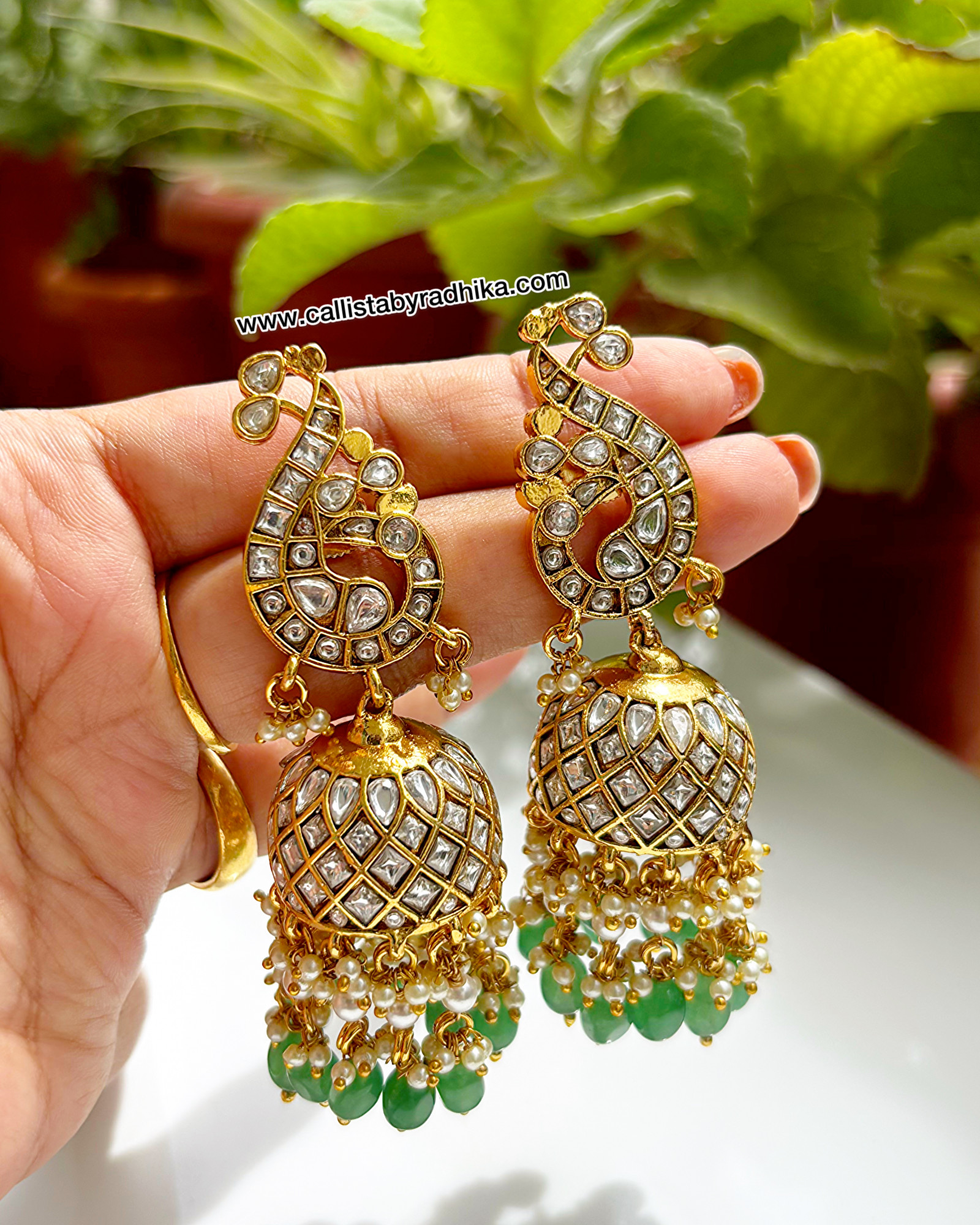 Jadau Jhumka
