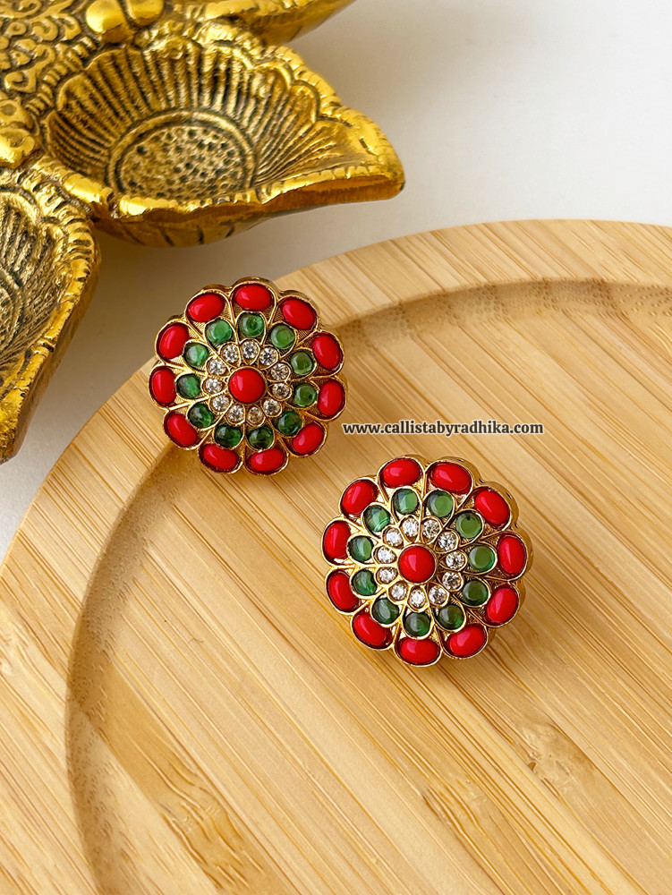 Image of Gold Polish Studs