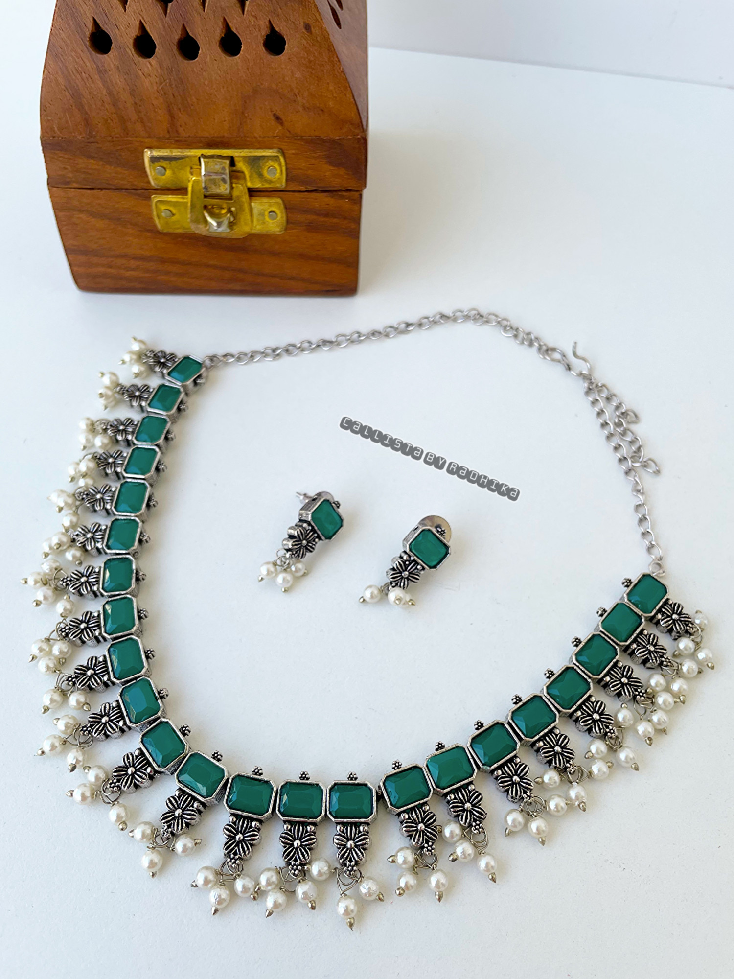 Silver Replica Neckpieces (SRN-058)