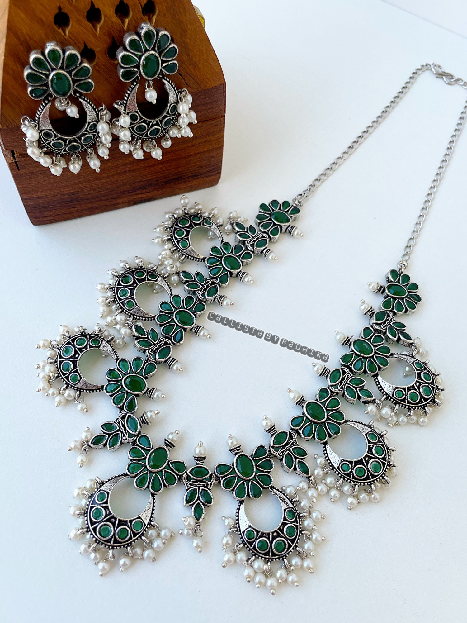 Silver Replica Neckpieces (SRN-049)