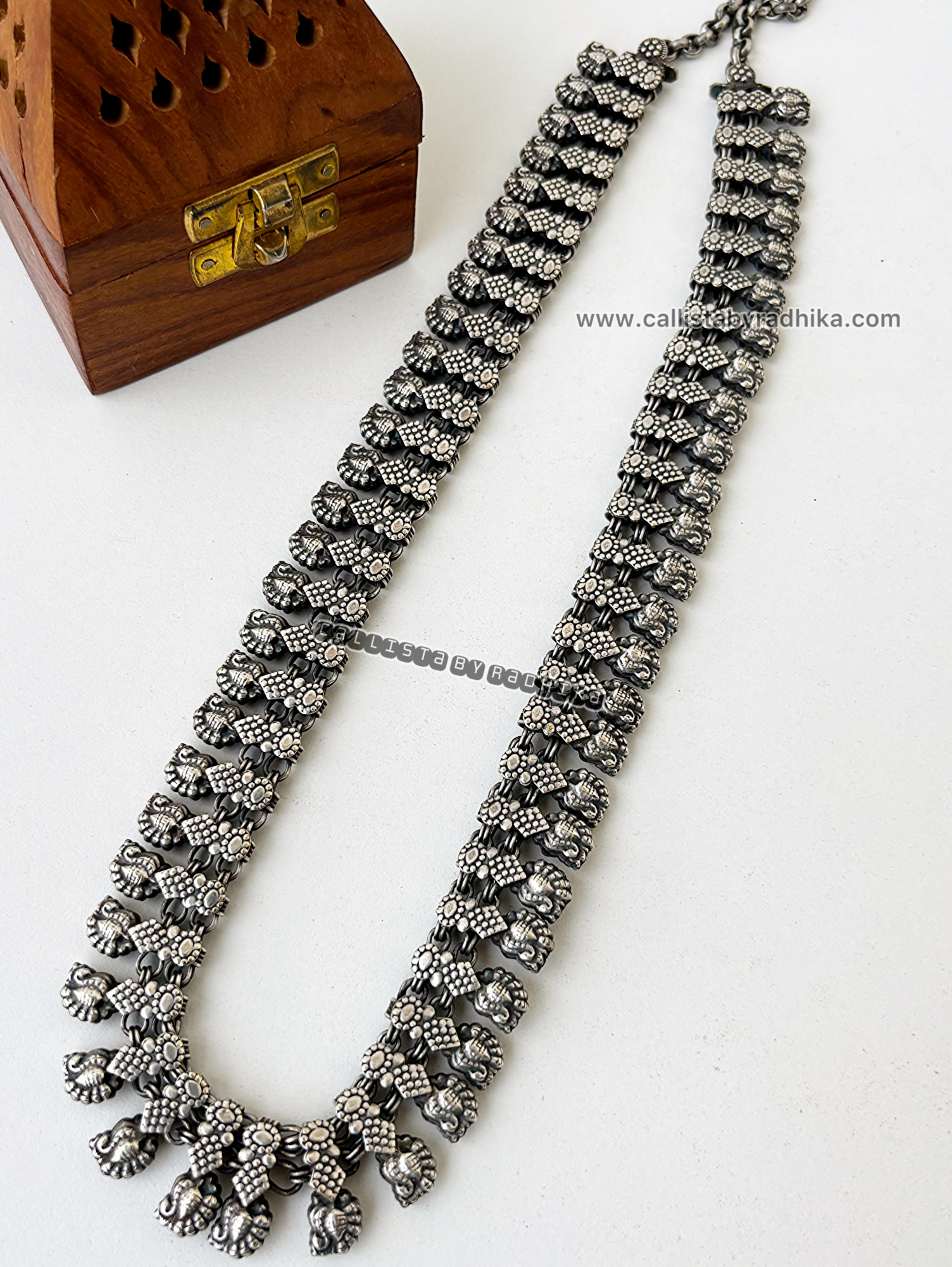 Solid Silver Neckpiece (SSN-057)
