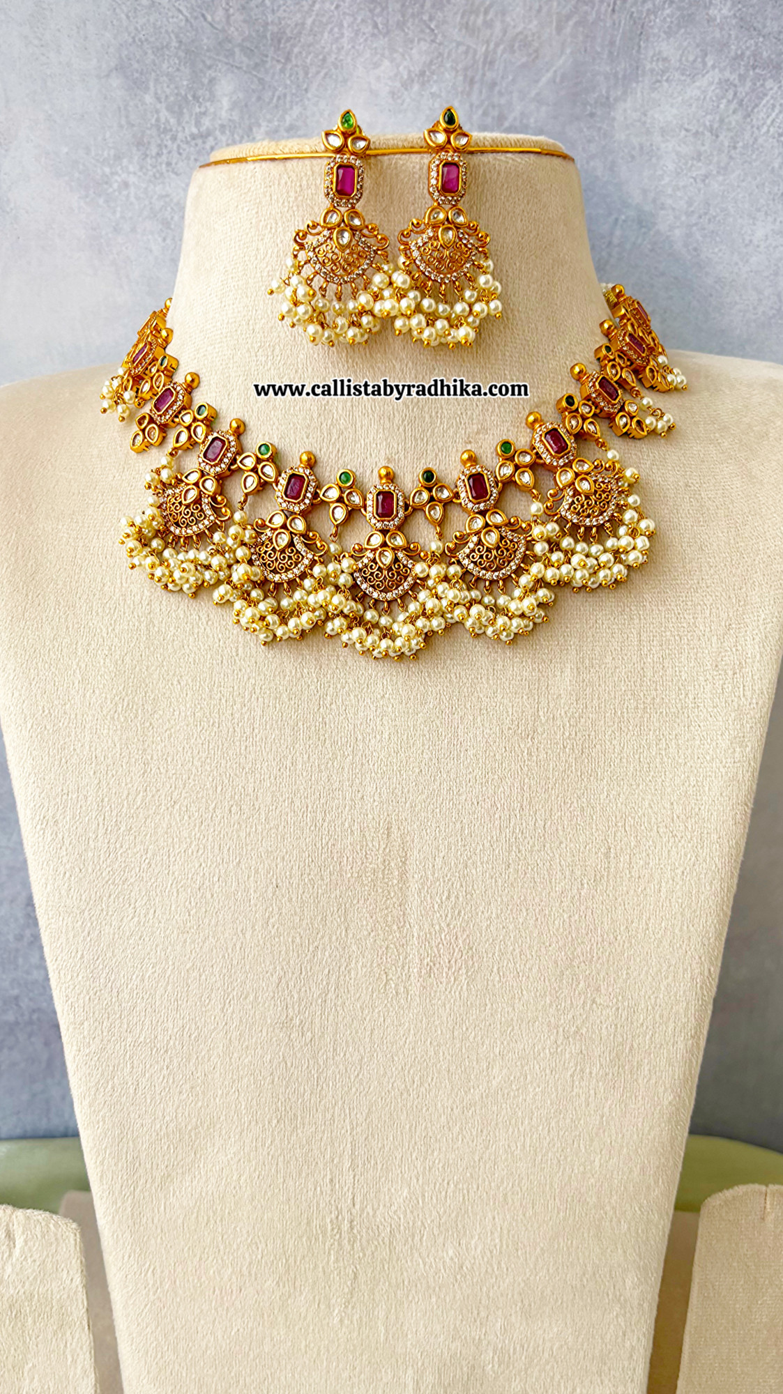 Guttupusalu Necklace