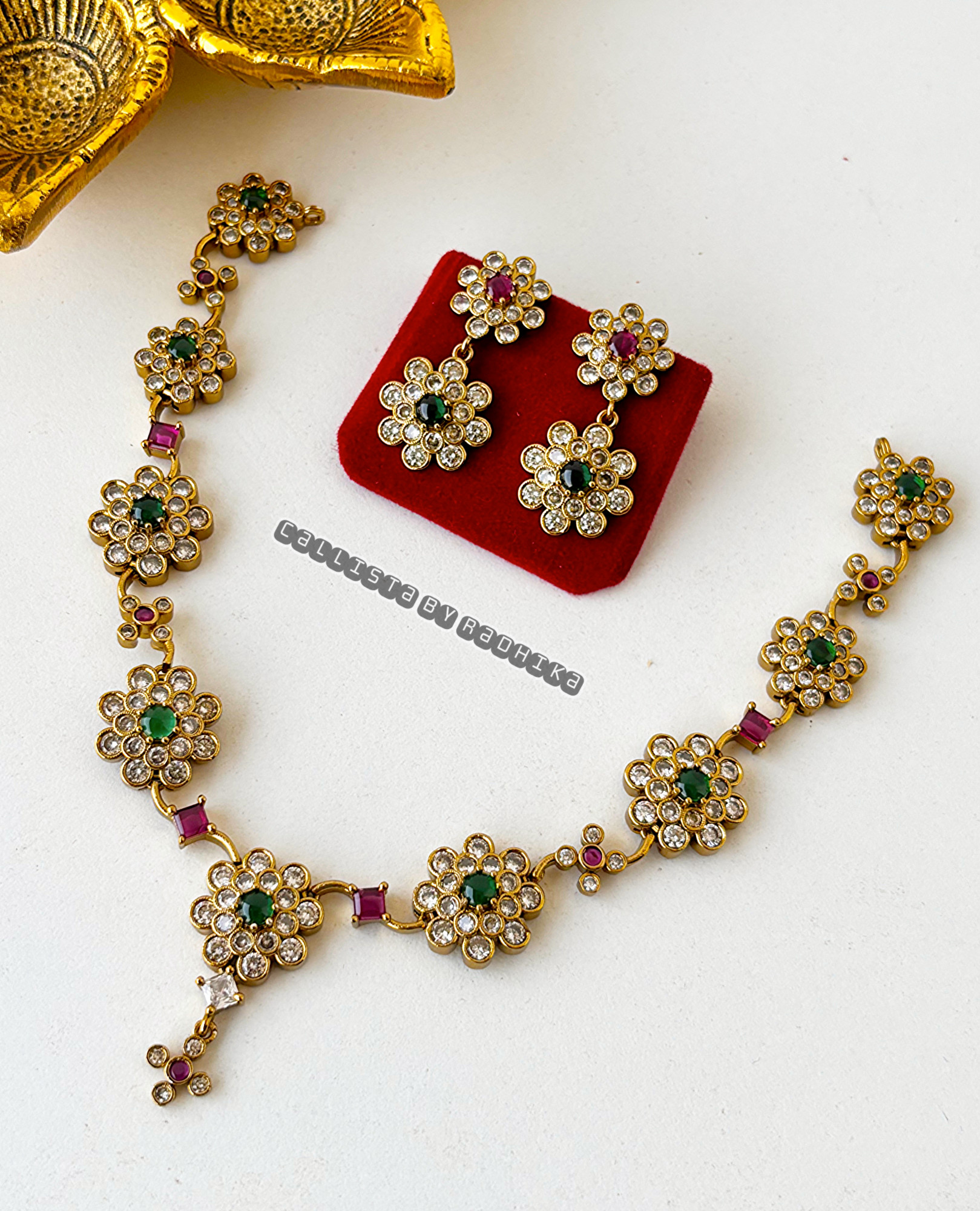 Gold Polish/Temple Long Neckpiece(GP-048)