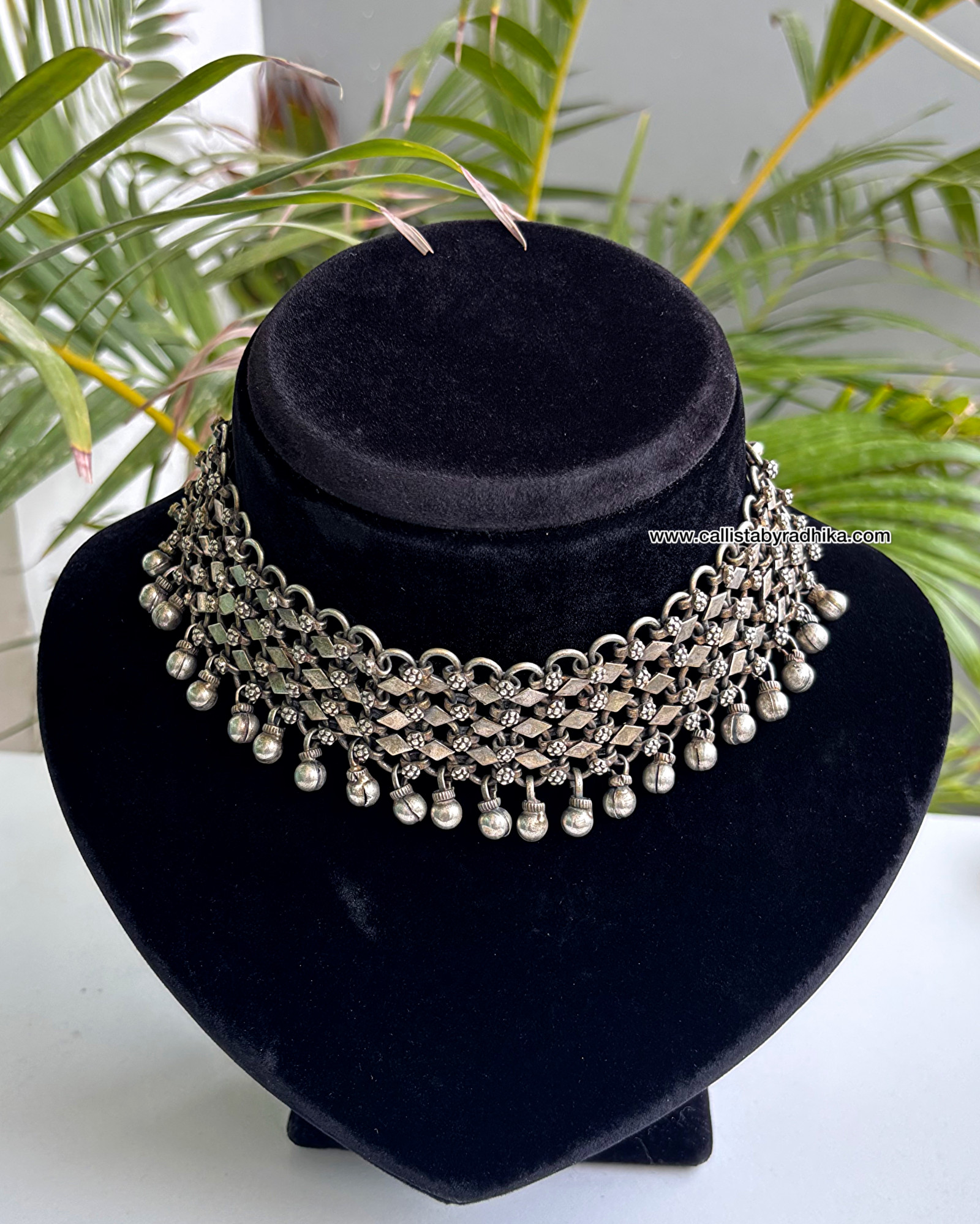 Solid Silver Neckpiece