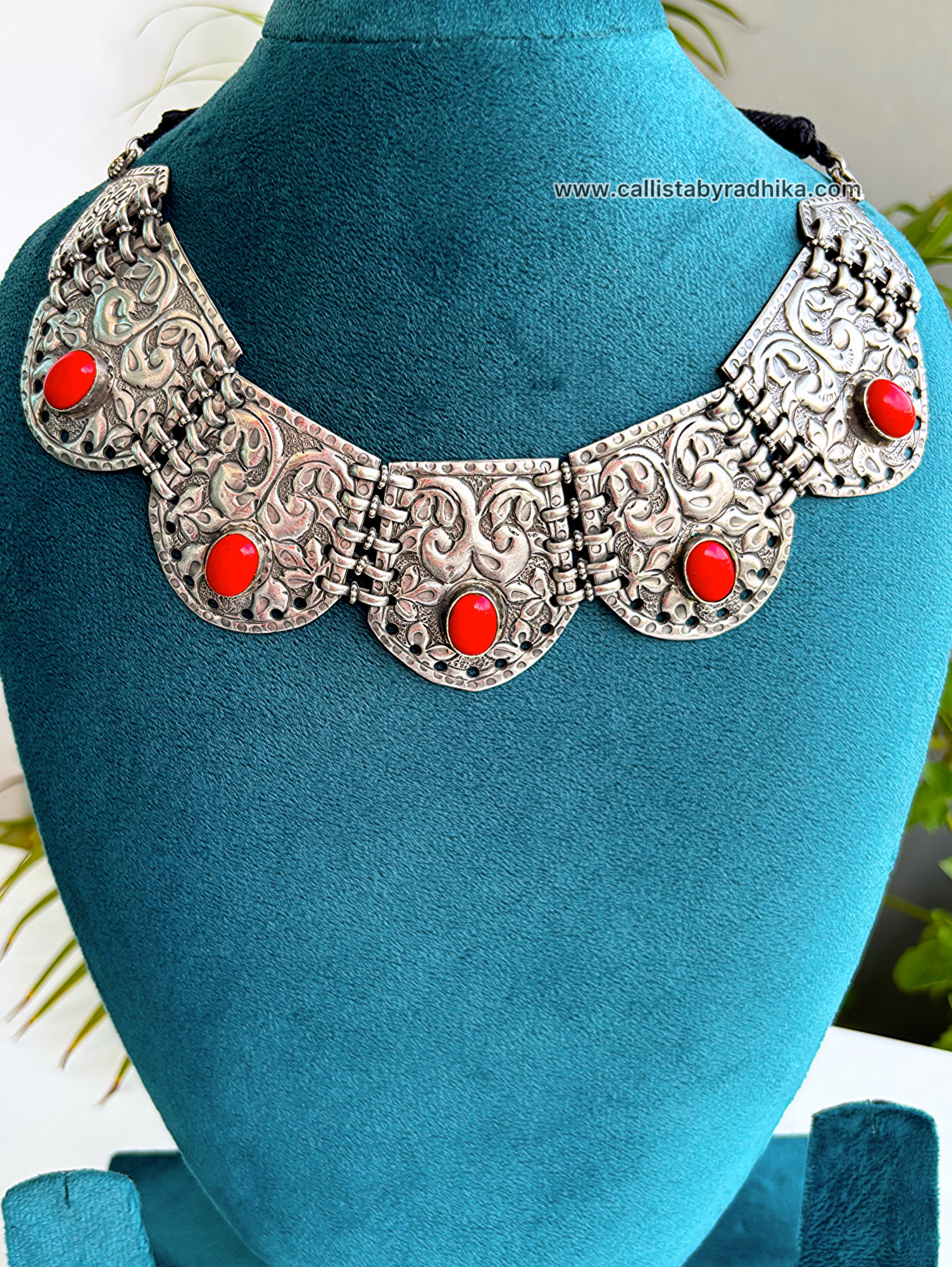 Solid Silver Coral Red Neckpiece